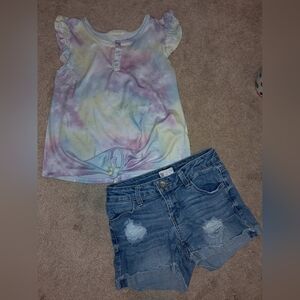 Girls summer OUTFIT: jeans shorts & btween tie-dye shirt, size 8